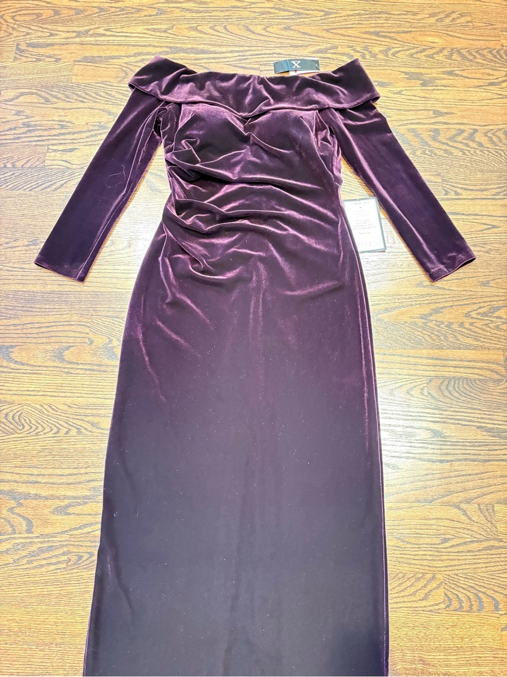 Xscape Off-Shoulder Velvet Maxi Dress in Plum/Maroon MOB/MOG - Picture 4 of 9